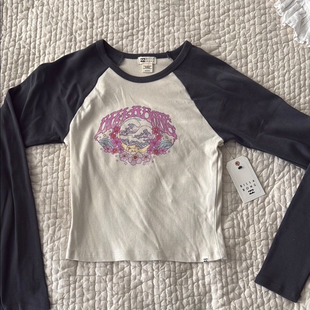 Billabong Women's Fitted Graphic Top